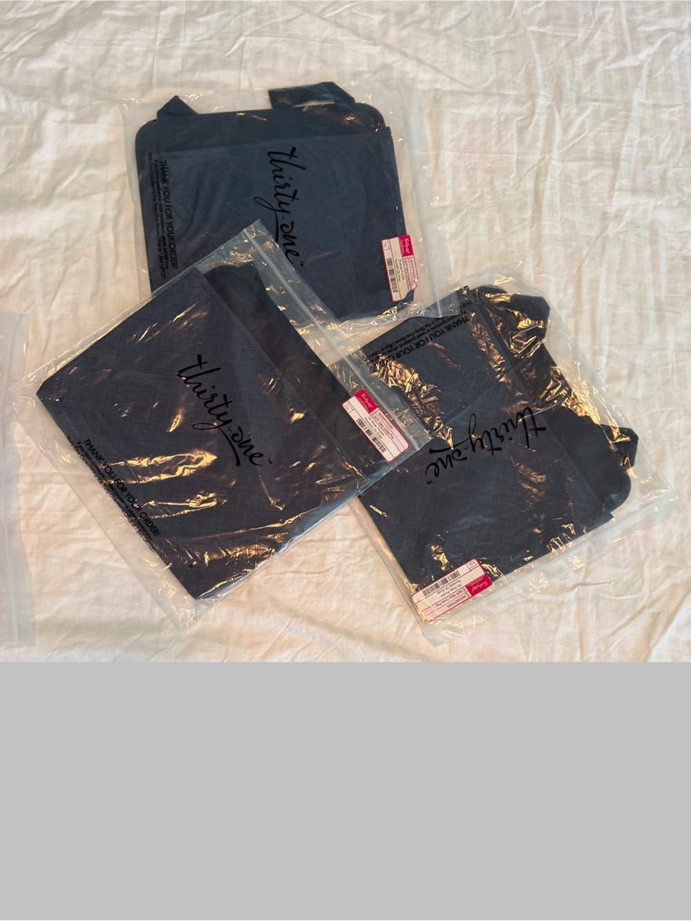 Thirty One Oh Snap Pocket Hanging Organizers 
(NWT) Navy Cross Pop, set of 3
